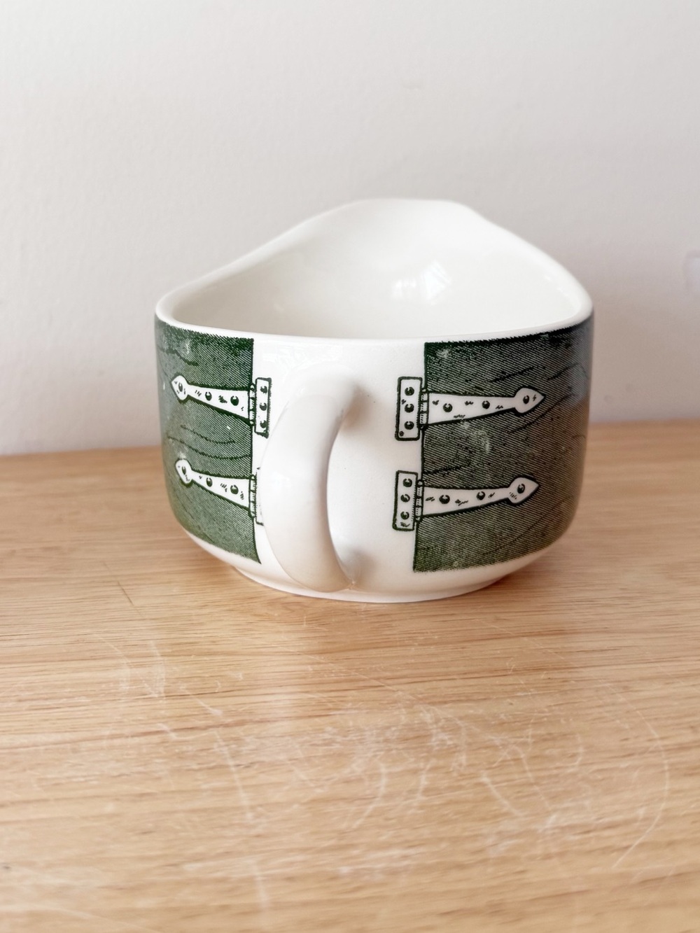 Vintage Royal China Colonial Green Sugar Bowl with Lid and Creamer Set - Picture 4 of 15